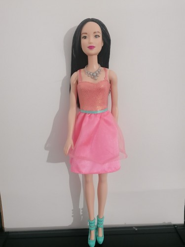 Barbie fashionistas glitz doll