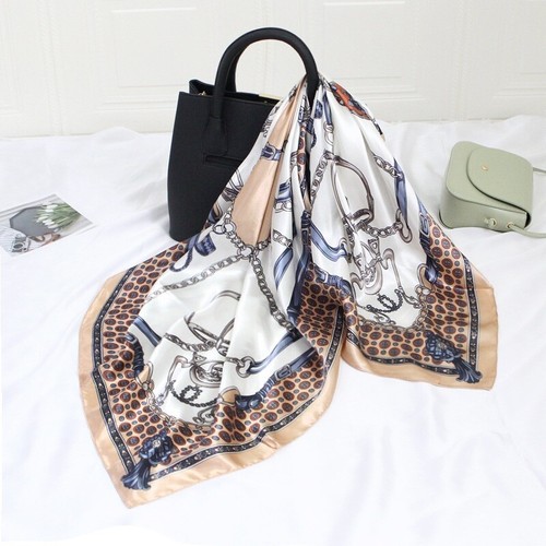 Foulard carré satin luxe - ,,