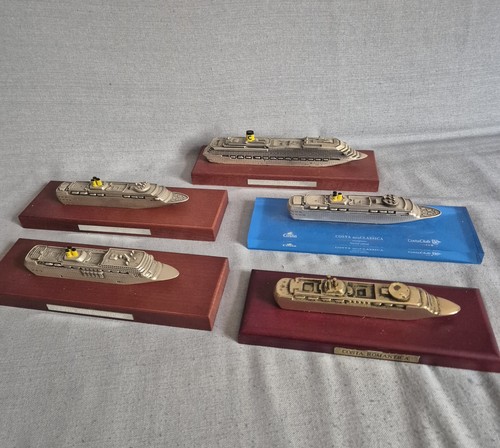 Lot maquettes métal bateaux - 5,