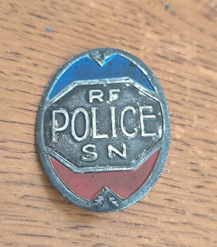 Insigne obsolète police sn - police,