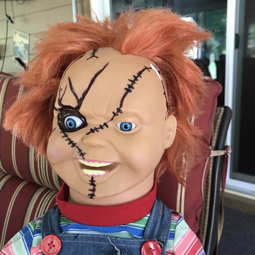 Good guys chucky doll - chucky,