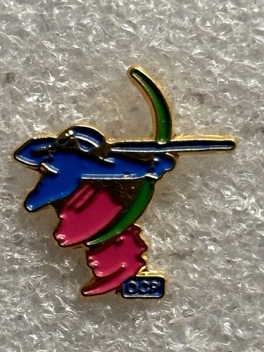 Pin tir arc - pin’s, ocp