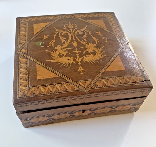 Ancienne boite marqueterie - boite, en