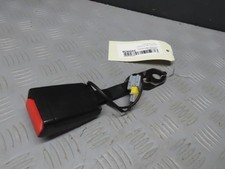 Attache ceinture avant gauche PEUGEOT 208 96730206XT