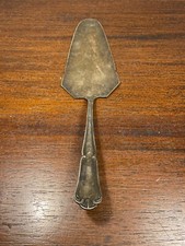 Pelle à Tarte en Métal