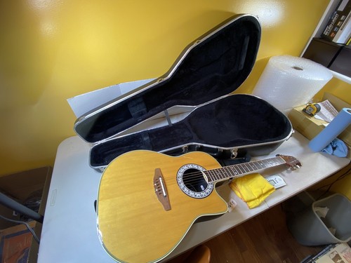 Guitar ovation ultra series - ovation,