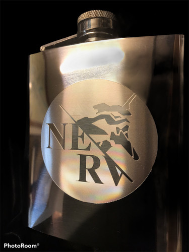 Evangelion nerv flasque hip - evangelion, À
