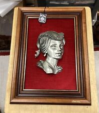 Cadre En Etain Sur Velours -