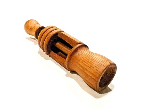 Outil ancien très - beau, bouche