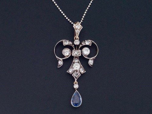 Pendentif fiançailles en - de,