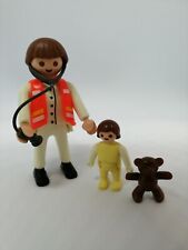 sympa pédiatre avec bebe    Playmobil (  médecin , hôpital    ) 1806