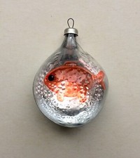 Poisson d'or dans l'aquarium boule 3D, ornement en verre de Noël vintage...