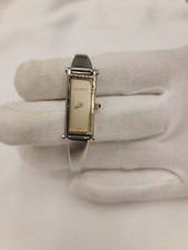 Montre femme GUCCI 1500L