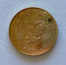 77 - JETON TOURISTIQUE -