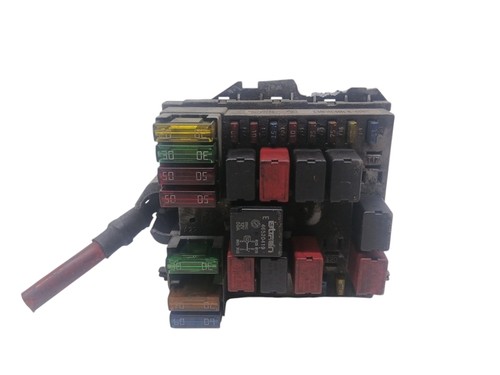 51724394 boîtier fusibles