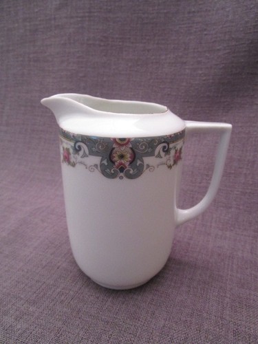 Pot lait ancien - lait, en