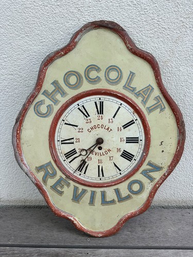 Ancienne pendule murale