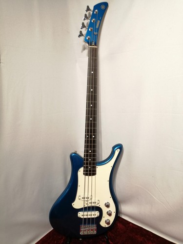 Guitare basse électrique