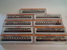 Arnold 9 Voitures Pass. DB