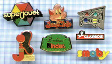 Lot Pin's Univers du jouet SMOBY bilboquet JouéClub Clairbois superjouet KINDER