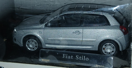 Voiture miniature fiat - voiture,