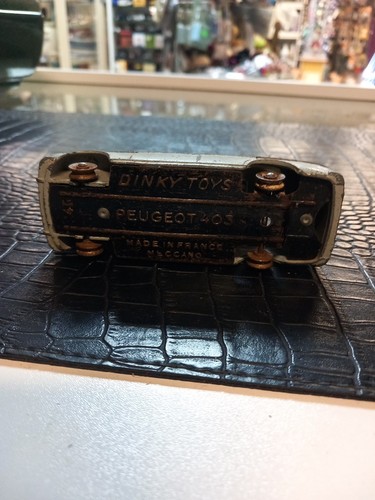 Peugeot 403 dinky toys - toys, 24