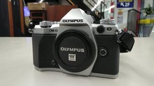 OLYMPUS OM-D E-M5 MARK II Body