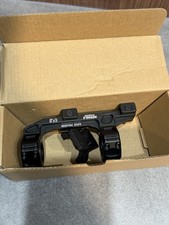 Geissele style mount