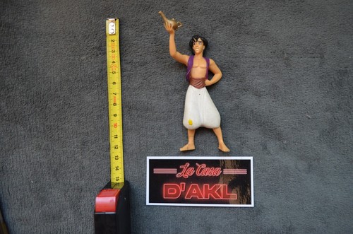Figurine aladdin avec lampe - sa,