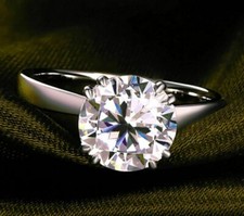 Bague de fiançailles en or