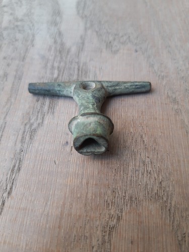 Ancienne clef clé papillon - ancienne,