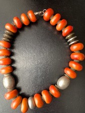 Collier ancien marocain/ambre africain (résine fossile) et argent