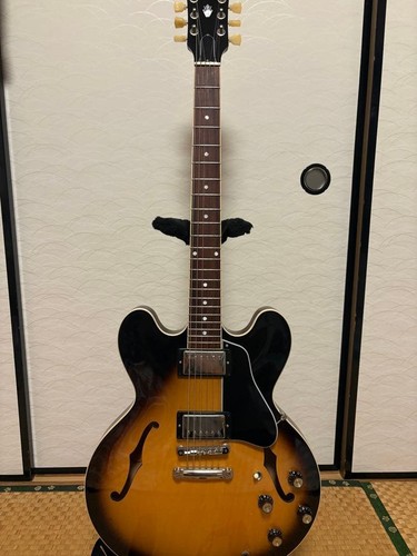 Gibson 335 sunburst - gibson, /