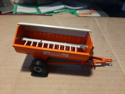 Remorque miniature epandeur - remorque,