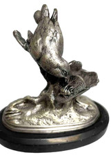 Sculpture en Bronze Argenté Oiseau mangeant un Insecte sur socle noir