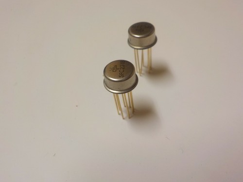 Circuits integres ancien - ,