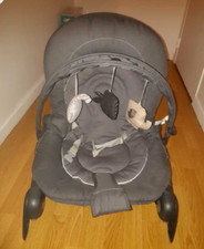 transat Chicco, tapis d'eveil Fehn et porte bébé Lafuma