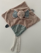 6541🌟Doudou Plat Mouchoir