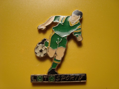 Pin pins sport - pins, football