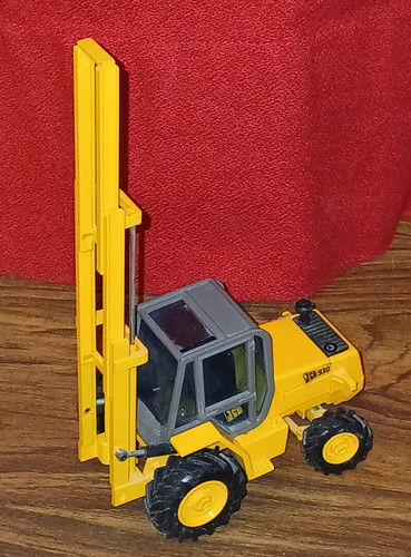 Engin joal 161 jcb 930 - 1:35,