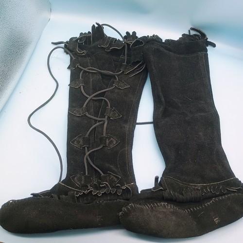 Minnetonka tall front lace - minnetonka,