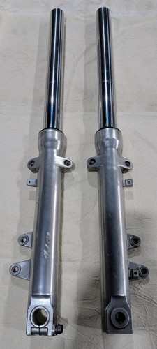 Tubes fourche suzuki 650 - fourche,