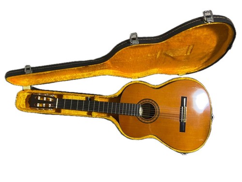 Guitare classique vintage