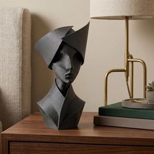 Woman Bust Figurine, Geometric