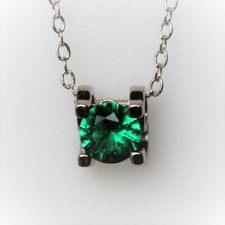 Emeraude Hydrothermale Verte de 1,00 ct - Pendentif Argent 925 + Chaîne Argent