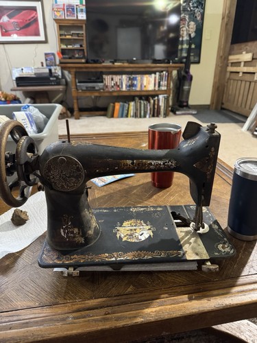 Singer model sewing machine - model,