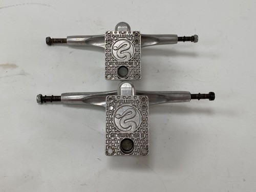 Paire trucks gullwing - paire,