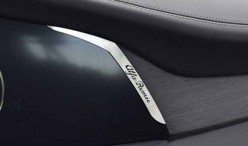 Plaque alfa romeo - plaque,