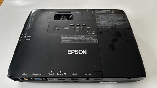 Epson 1761w 3lcd projector - 3lcd,