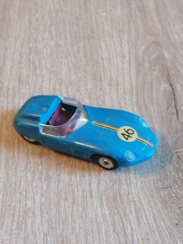 Voiture solido panhard - 1/43,